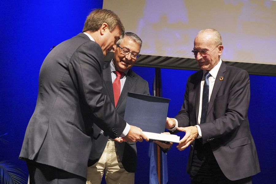 La Diputación reconoce a agrupaciones de Protección Civil, instituciones y personas por su labor de prevención y atención en emergencias