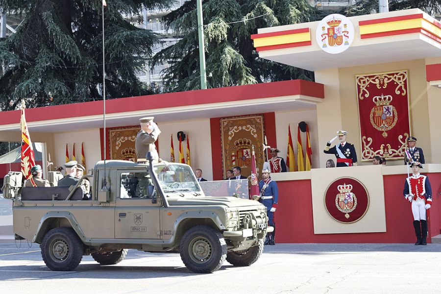 Los reyes han presidido el desfile por el Día de la Fiesta Nacional