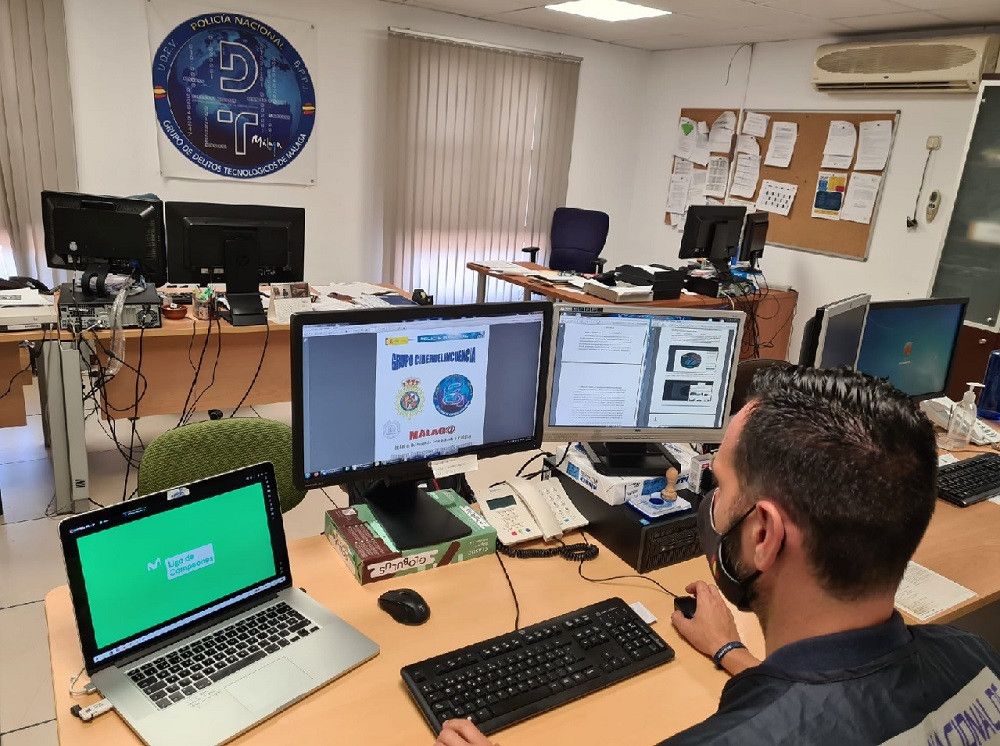 La Comisaría de la Policía Nacional de Málaga advierte de una nueva modalidad de estafa virtual, el "call spoofing"