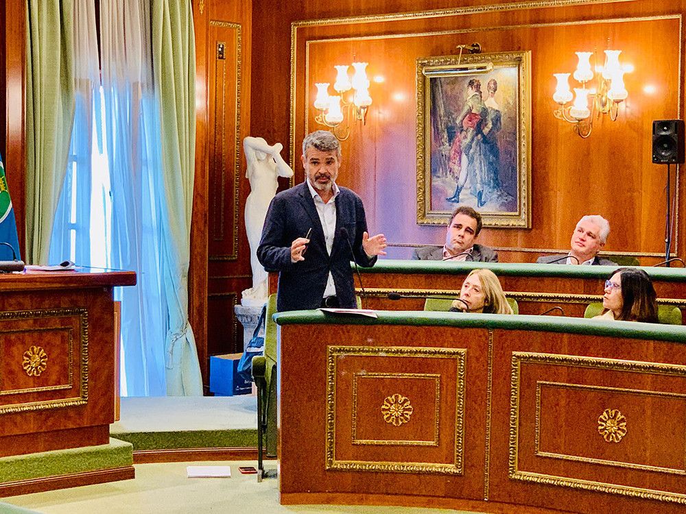 El PSOE lamenta que el PP se empeñe en aprobar unos presupuestos "falseados" que abocan al Ayuntamiento a la bancarrota