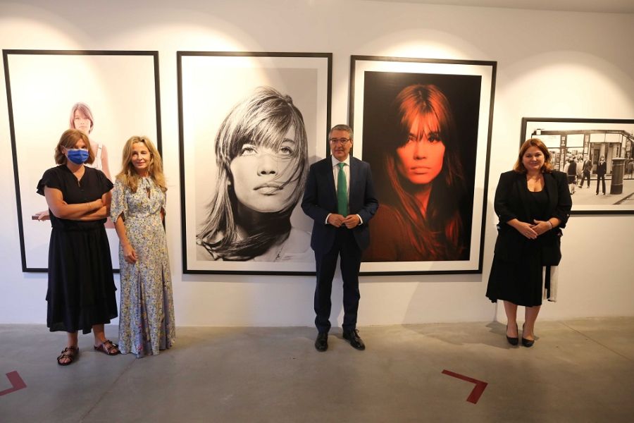 Jean-Marie Périer, el fotógrafo de las estrellas, rinde homenaje a grandes figuras de la música y la moda de los 60 y los 90 en La Malagueta