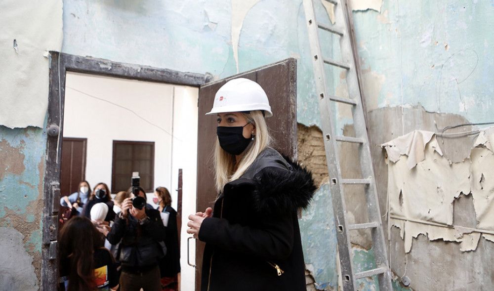 La consejera de Cultura visita las obras de rehabilitación del monasterio de Santa Inés de Sevilla