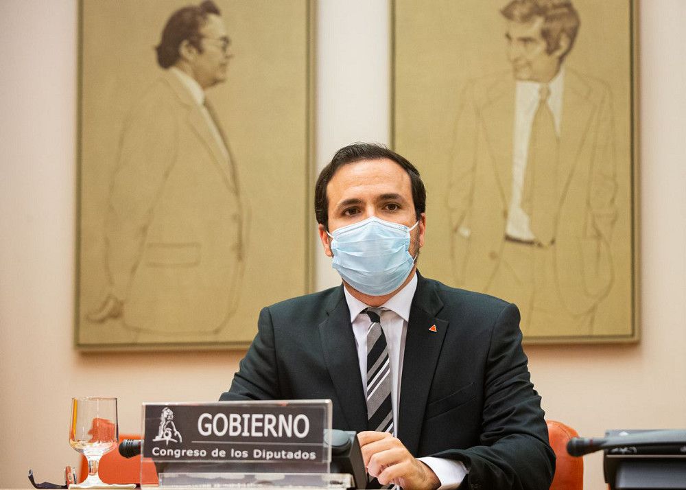 El ministro de Consumo considera "insostenible social y ambientalmente" el nivel actual de desperdicio alimentario