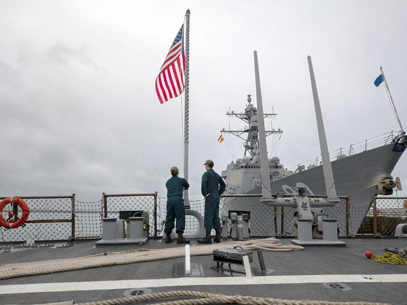 Estados Unidos desplegará dos buques más en la Base Naval de Rota