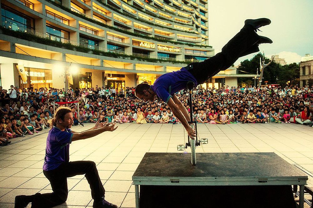 San Pedro Alcántara celebra la cuarta edición del Mes de las Artes Escénicas con cinco espectáculos de circo y danza en agosto