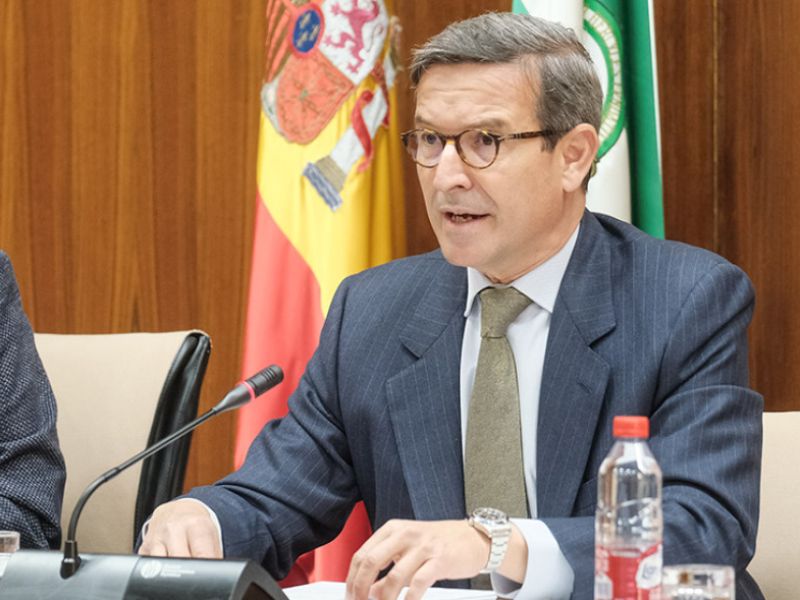 La calidad del suministro eléctrico mejoró en Andalucía en 2022 respecto al año anterior