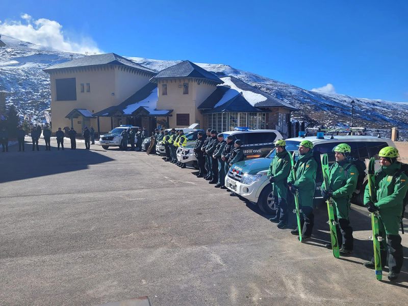 El secretario de Estado de Seguridad presenta el dispositivo de la Guardia Civil en Sierra Nevada para esta temporada invernal