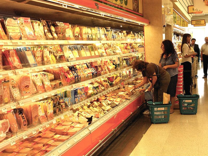 Las ventas en grandes superficies crecieron en el mes de enero en Andalucía un 6,2% interanual