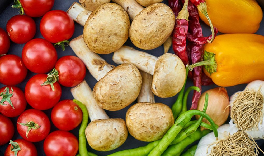 Consumo anima a una alimentación sostenible y responsable a través del comercio de proximidad