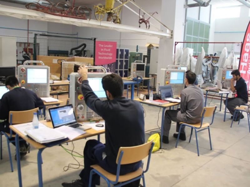 Empleo destina 15,8 millones de euros a la formación y contratación de más de 600 desempleados en la provincia de Málaga