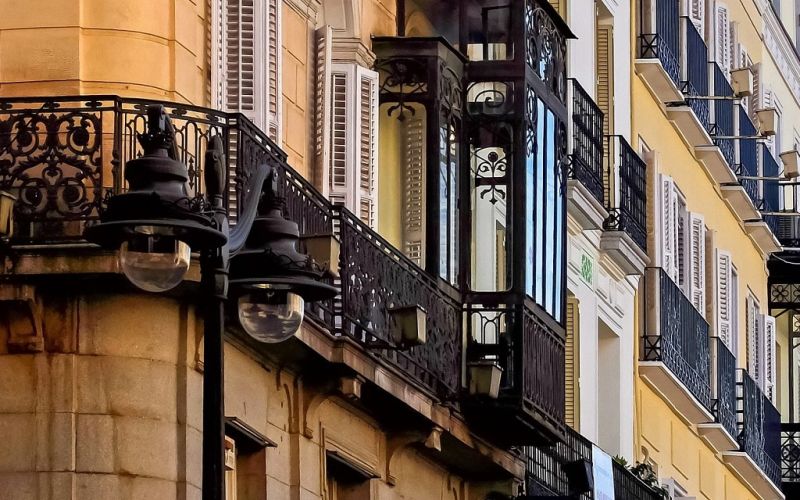 Consumo abre expediente a un gran portal inmobiliario por prácticas comerciales desleales y vigilará que las plataformas cumplan el nuevo real decreto-ley de vivienda