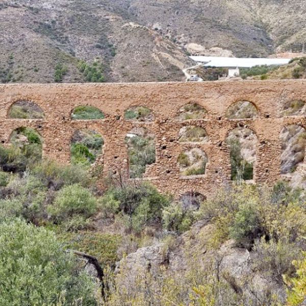 La Consejería de Cultura protegerá como BIC el Acueducto de Carcauz en Felix y Vícar