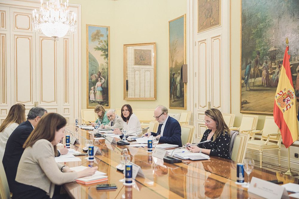 El Ministerio de Educación y FP destina cerca de 980 millones de euros a las CCAA para formación de trabajadores