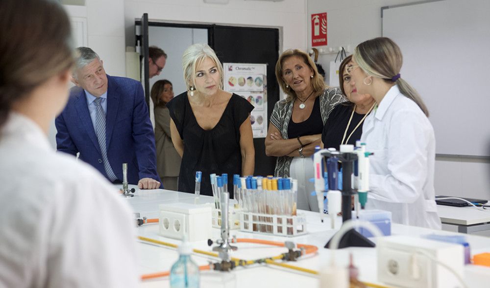 La Junta de Andalucía inyecta este curso 42,3 millones en equipamiento para la Formación Profesional
