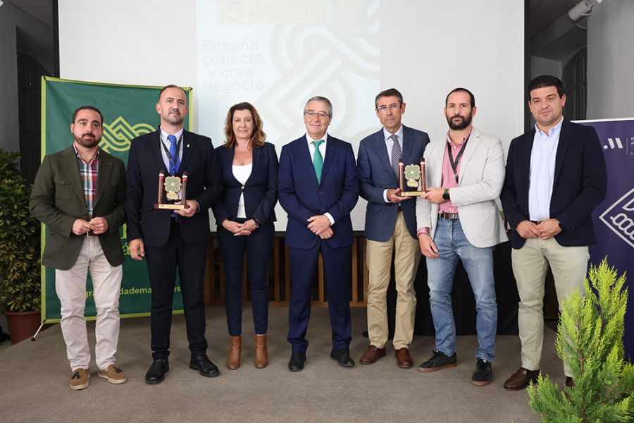 La Diputación premia buenas prácticas empresariales en el V Encuentro Gran Senda de Málaga