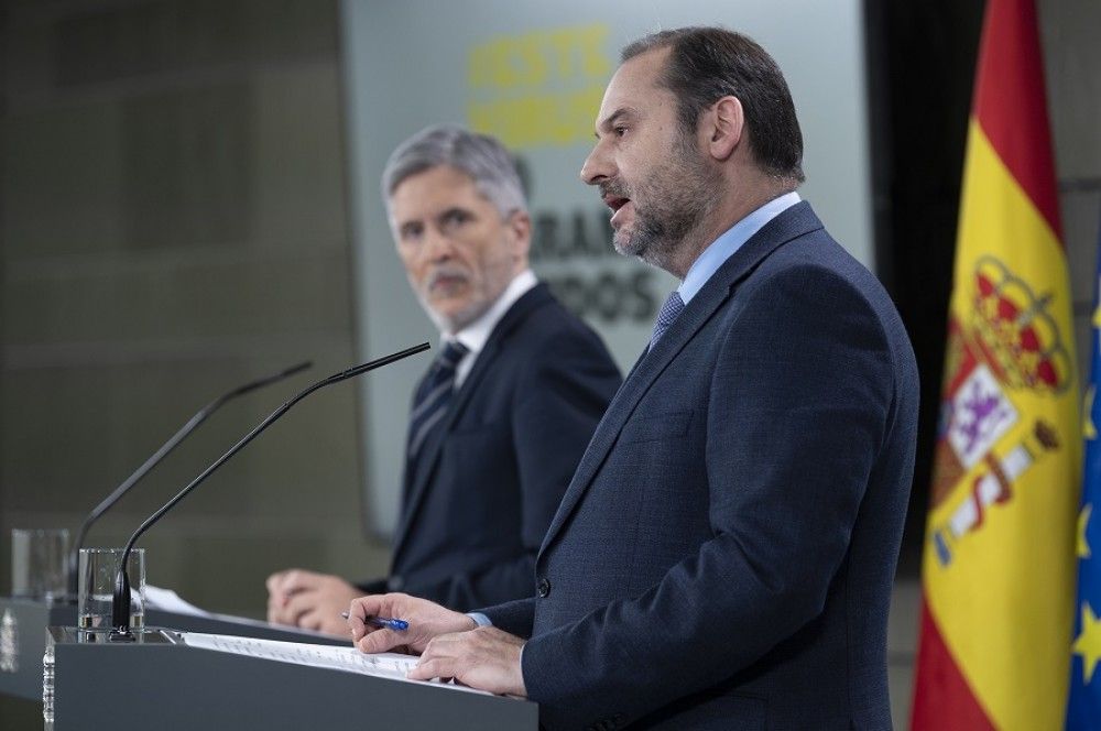 El Gobierno declarará como servicios esenciales determinadas estaciones y áreas de servicio