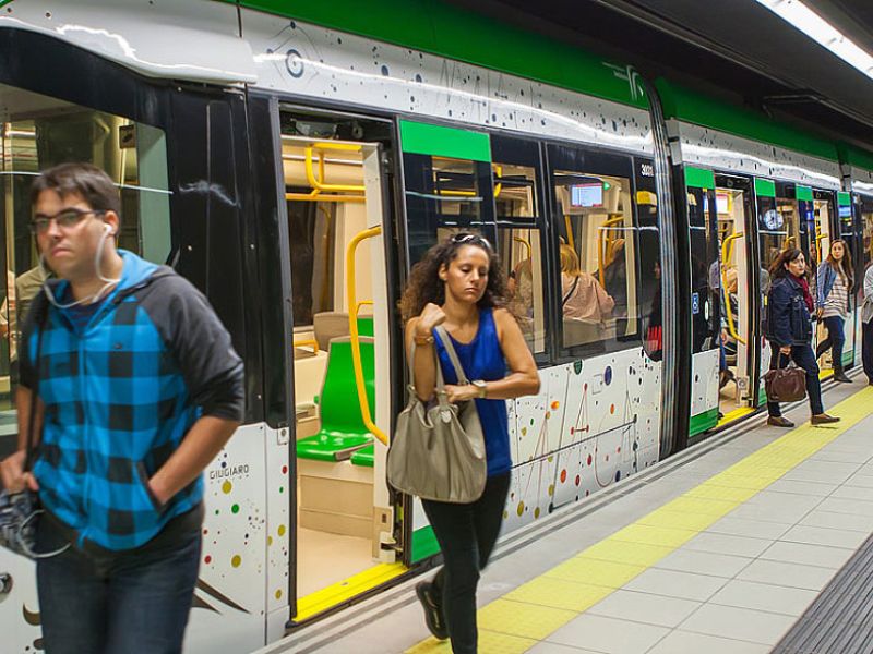 El Metro de Málaga encadena dos jornadas de récord de viajeros desde su llegada al centro
