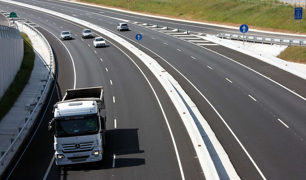 El ministerio licita por 1,1 millones de euros un contrato para evaluar la seguridad en más de 12.400 kms en la Red de Carreteras del Estado