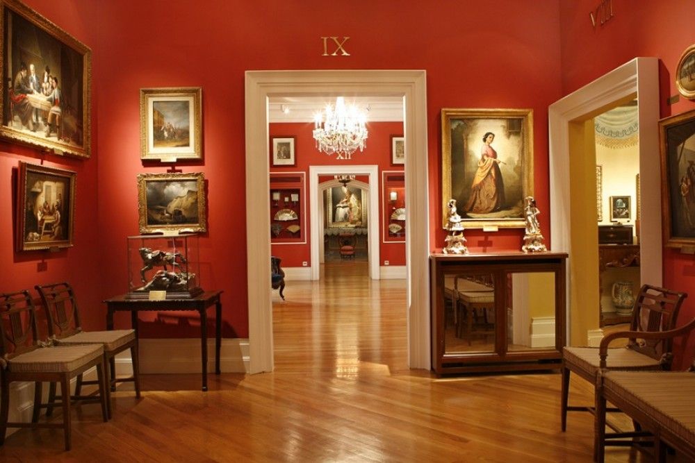 El COVID hace caer un 63,55% las visitas a los museos estatales en 2020