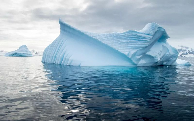 El hielo marino antártico se redujo en 2022 a la menor superficie de la historia