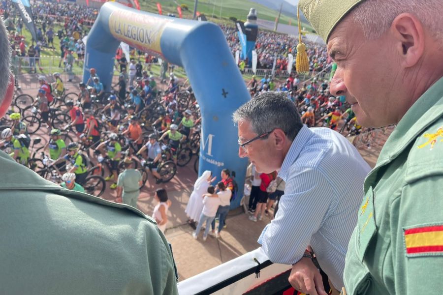 Nueve mil participantes inician en Ronda los 101 kilómetros de La Legión