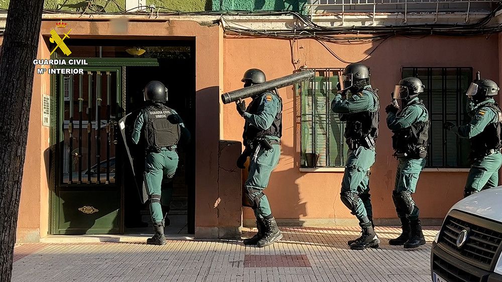 La Guardia Civil detecta más de 50 permisos de conducir falsos en varias provincias