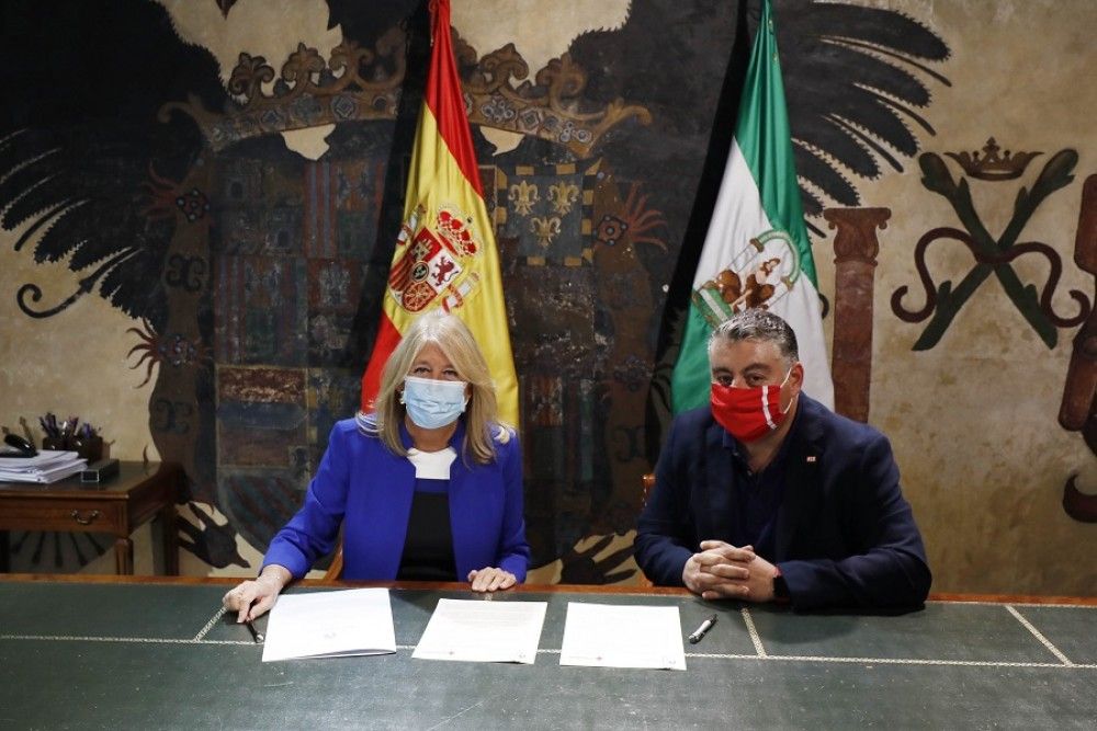 El Ayuntamiento firma convenios de colaboración con Cruz Roja y AFA Marbella y Afisamp de San Pedro Alcántara con una dotación económica de cerca de 485.000 euros