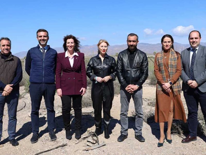 La Junta ingresa 11,2 millones de euros por la venta de El Toyo II para la ciudad deportiva del Almería