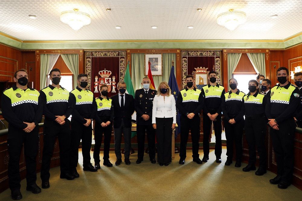 La Policía Local incorpora a una docena de nuevos agentes y sumará otros 28 de la convocatoria que se realizará este 2022
