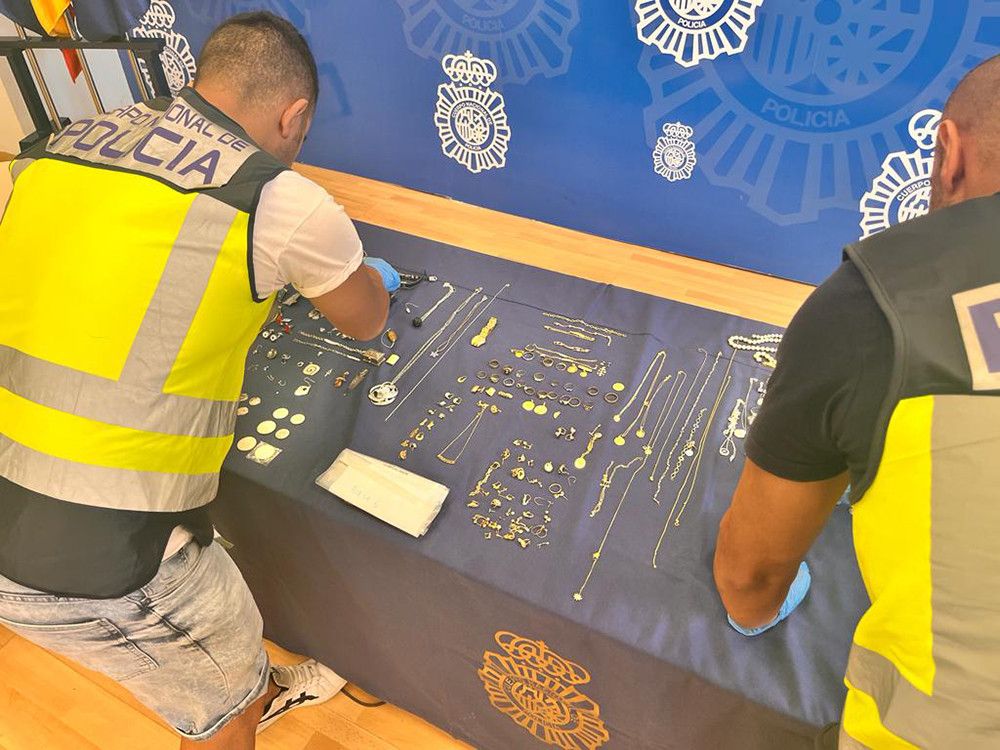 La Policía Nacional desarticula en Málaga una célula criminal especializada en robos en domicilios mediante la técnica de "bumping"