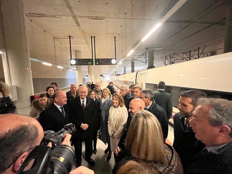 La nueva estación de alta velocidad de Antequera comenzó a funcionar ayer
