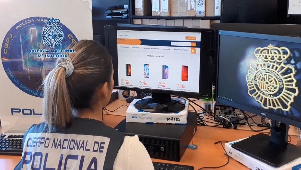 La Policía Nacional desarticula un grupo criminal que estafó un millón y medio de euros a más de 200 personas de toda España