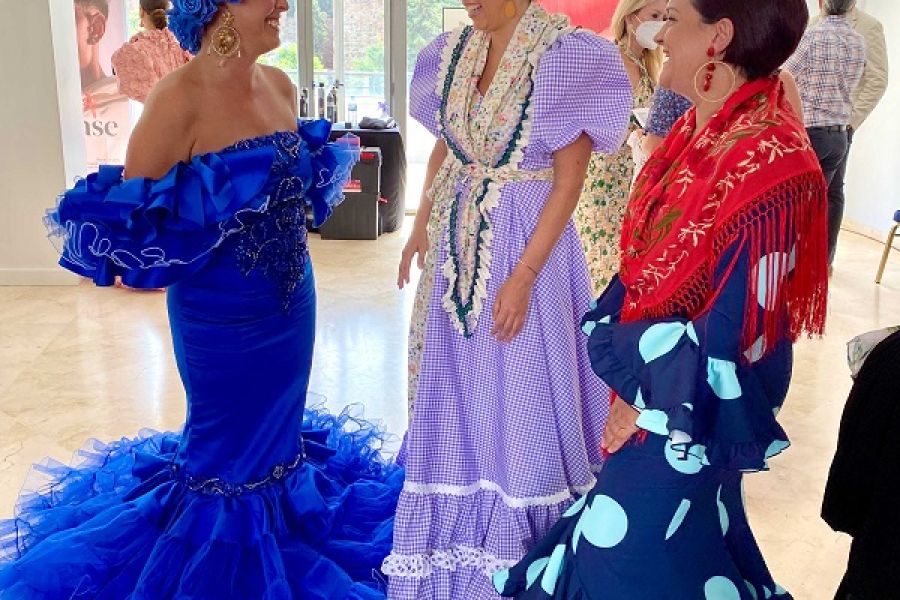 Preparativos de la exposición ‘Héroes con volantes’ de moda flamenca impulsada por Málaga de Moda