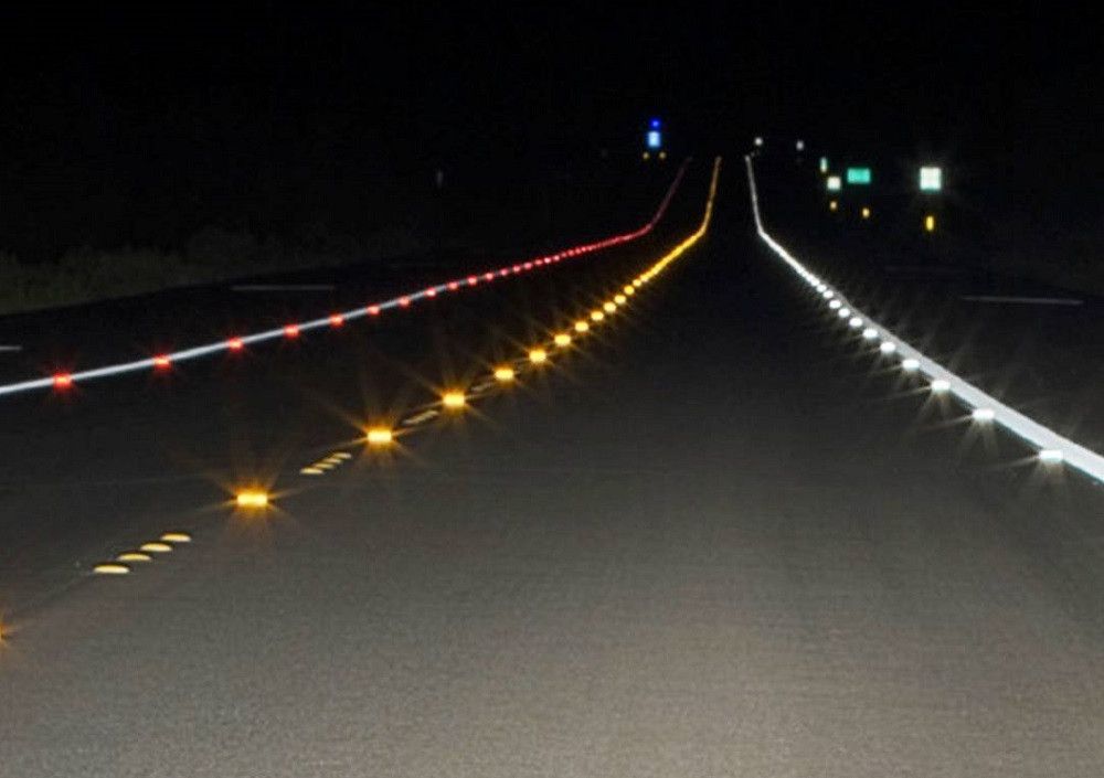 Fomento renovará los captafaros en los cerca de 550 kilómetros de la A-92