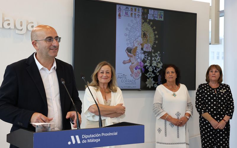 Bobadilla Estación celebra su VIII Exposición de Arte Cofrade con más de 120 expositores entre cofradías, asociaciones, artistas y talleres artesanales