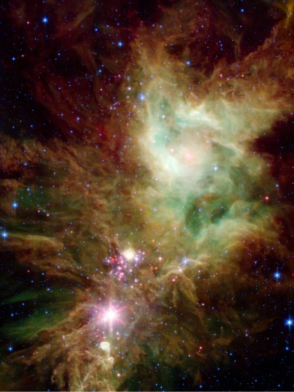 Espectacular imagen navideña captada por el telescopio espacial Spitzer