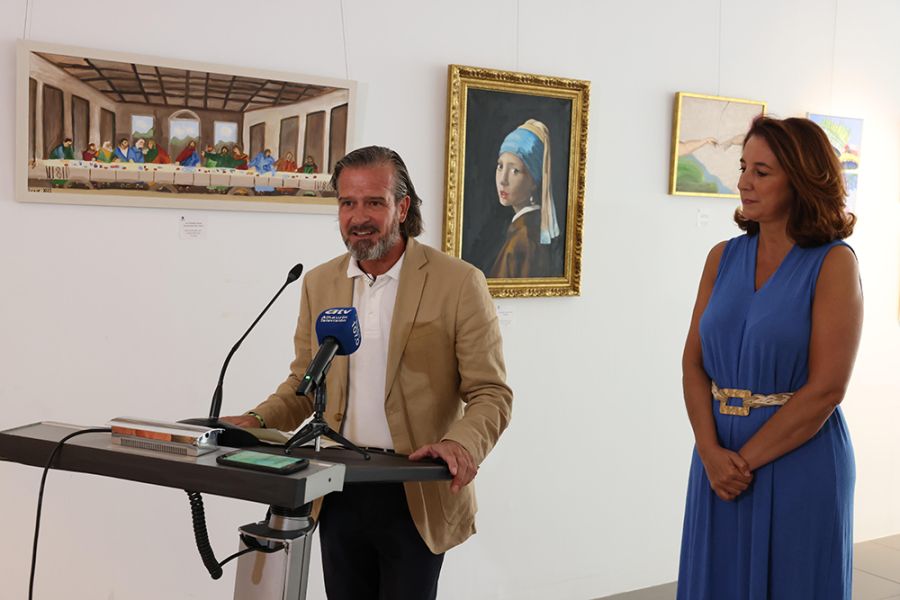 El espacio expositivo de la Diputación acoge una muestra de réplicas de grandes obras maestras de la pintura realizadas por escolares de Alhaurín el Grande