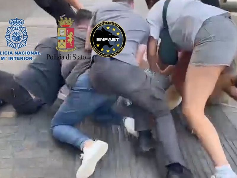 La Policía Nacional detiene en Madrid a un fugitivo extremadamente violento buscado en Italia por tráfico de drogas