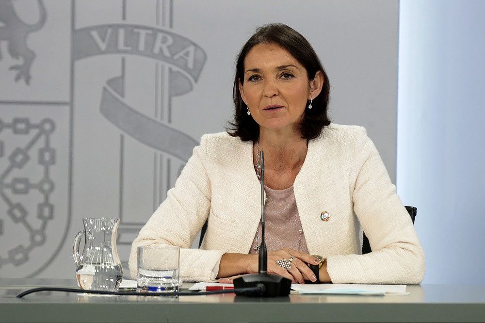 La ministra Reyes Maroto asegura que el empleo en turismo sigue al alza en octubre con 235.842 afiliados más