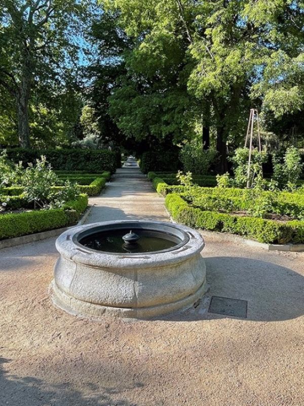 Los elementos históricos del Real Jardín Botánico del CSIC lucen ya su mejor cara tras las obras de restauración