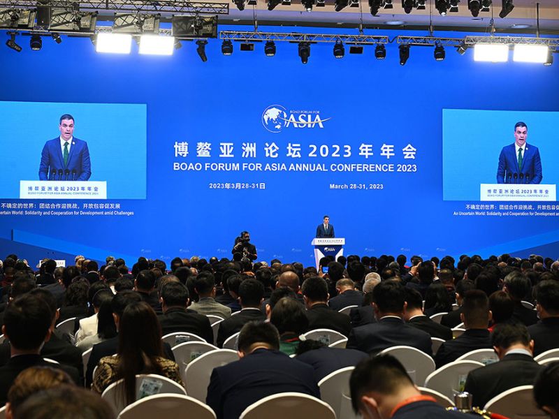 Pedro Sánchez comienza su viaje a China interviniendo en el Foro de Boao para Asia