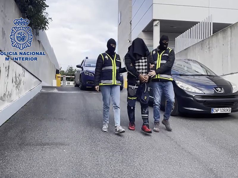 La Policía Nacional detiene a 14 miembros de una organización radical de origen pakistaní