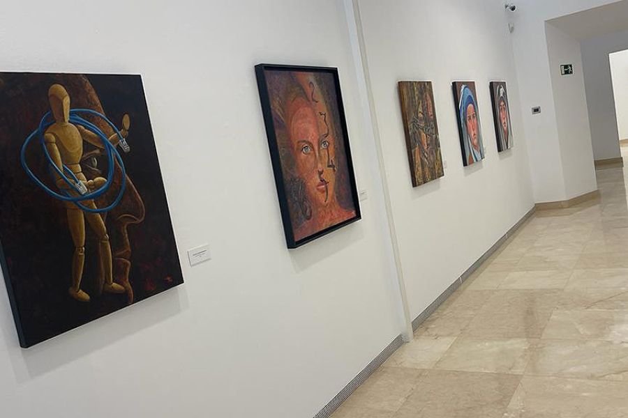 El MAD de Antequera acoge una muestra de pintura creada por el artista malagueño Fernando Núñez usando inteligencia artificial
