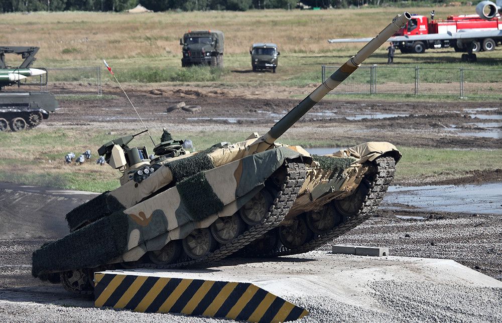 Rusia defiende la superioridad de su carro de combate T-90 frente al Abrams M1 norteamericano