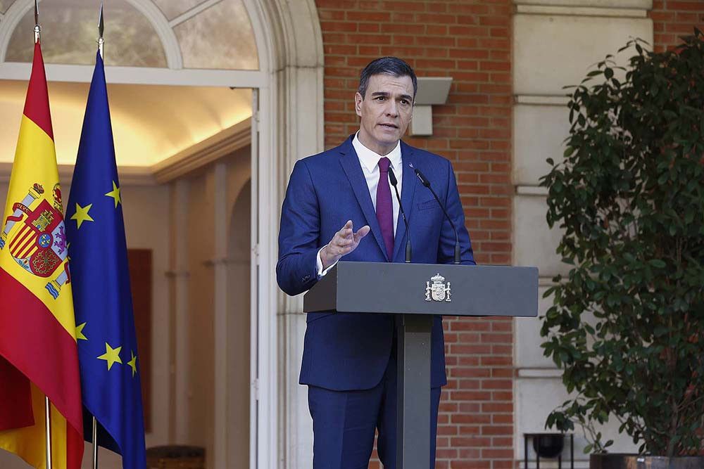 Pedro Sánchez presenta un nuevo gobierno ideológicamente comprometido con Pedro Sánchez