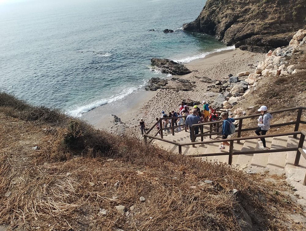 Cerca de 1.800 malagueños participan en rutas por la Senda Litoral para conocer el ecosistema marino de la costa malagueña