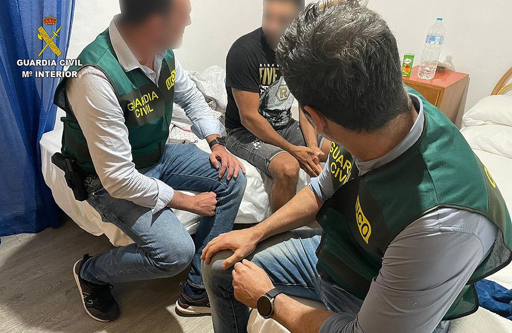 La Guardia Civil libera a una persona secuestrada tras 11 días de cautiverio entre las provincias de Alicante y Murcia