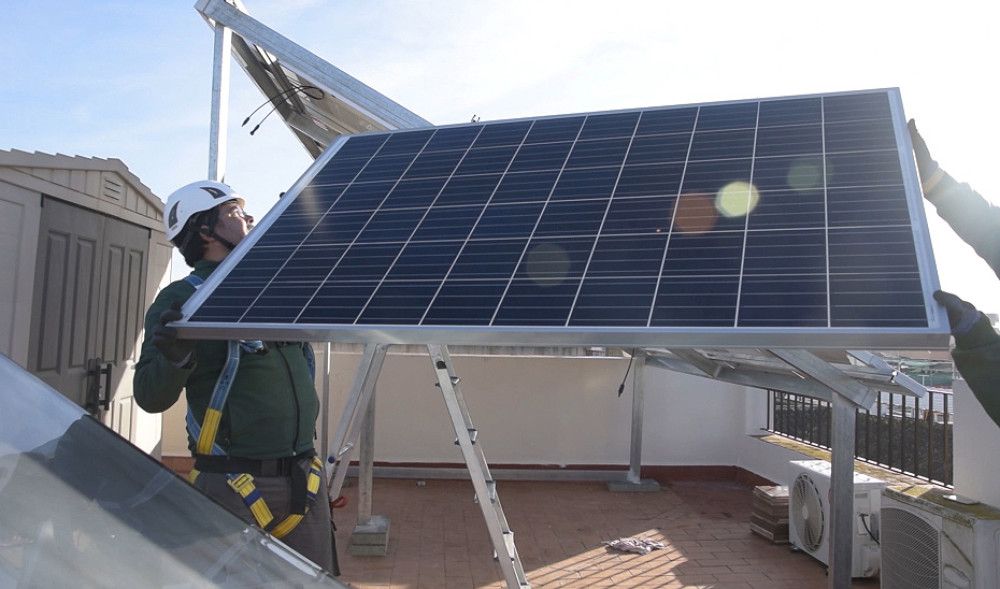 El curso en la provincia de Málaga arranca con 8 centros educativos con aulas bioclimatizadas y otras 20 en construcción