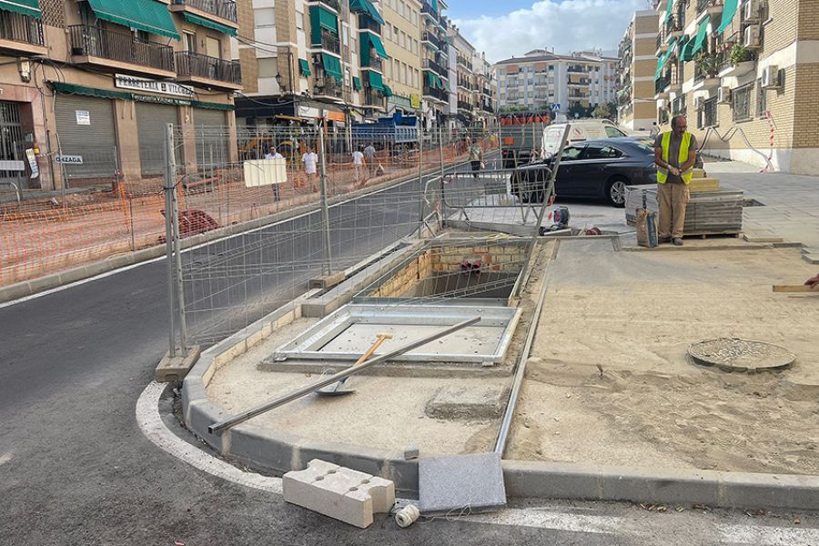 La mejora de la avenida de La Legión de Antequera permitirá crear más espacio para los peatones y más zonas verdes