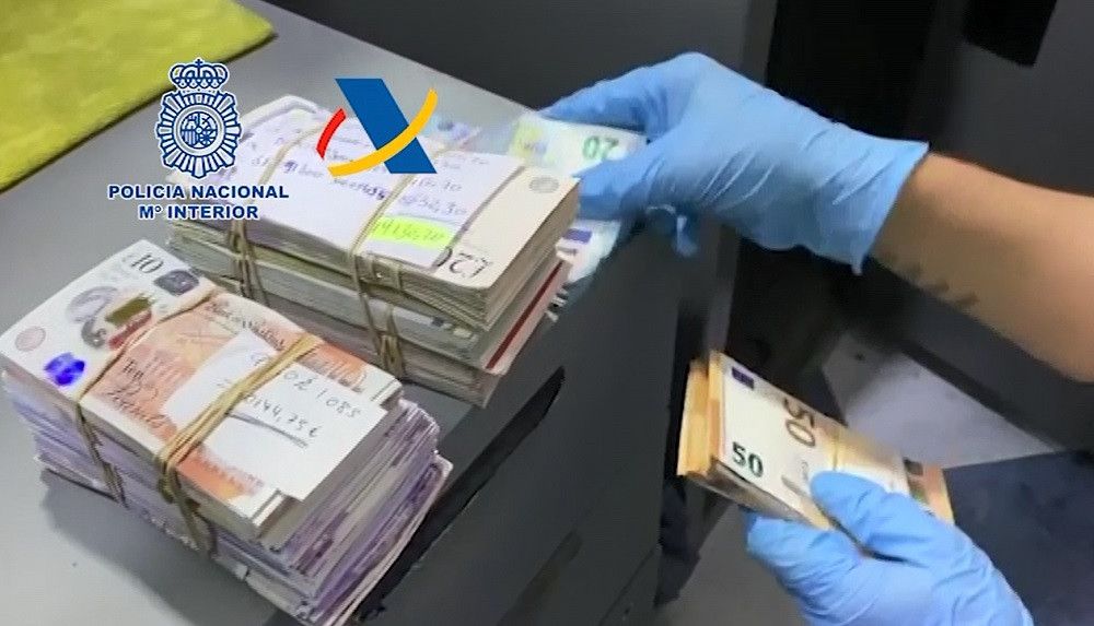 Desmantelada en Fuengirola una red de agencias de cambio de divisas que blanqueó más de 52 millones de libras